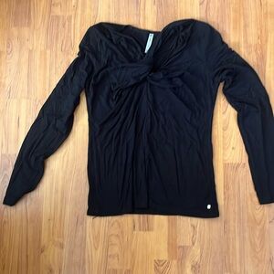 Fabletics active top size small, black